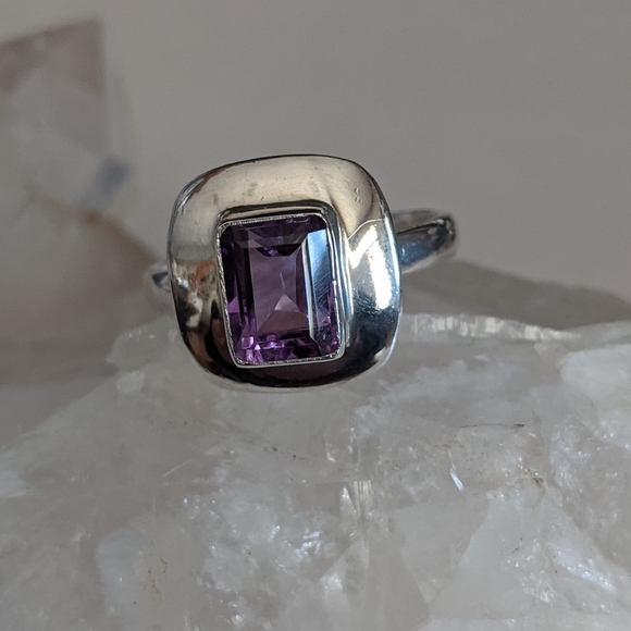 Natural Purple Amethyst, 925 Silver Ring, size 9 - Picture 8 of 9